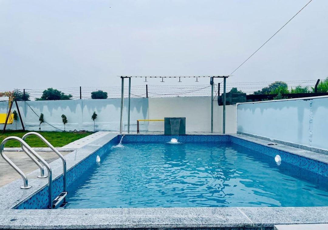 Aqua Lagoon Villa By Secret Turtle Pvt Pool Private Lawn Secundurabad Eksteriør bilde